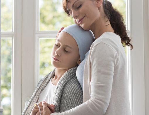 6 Hal yang Perlu Diperhatikan Caregiver Penderita Kanker