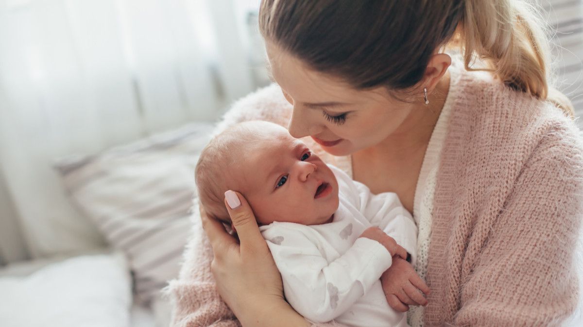 Mengenal Manfaat Bisabolol dalam Produk Perawatan Bayi (Alena-Ozerova/Shutterstock)