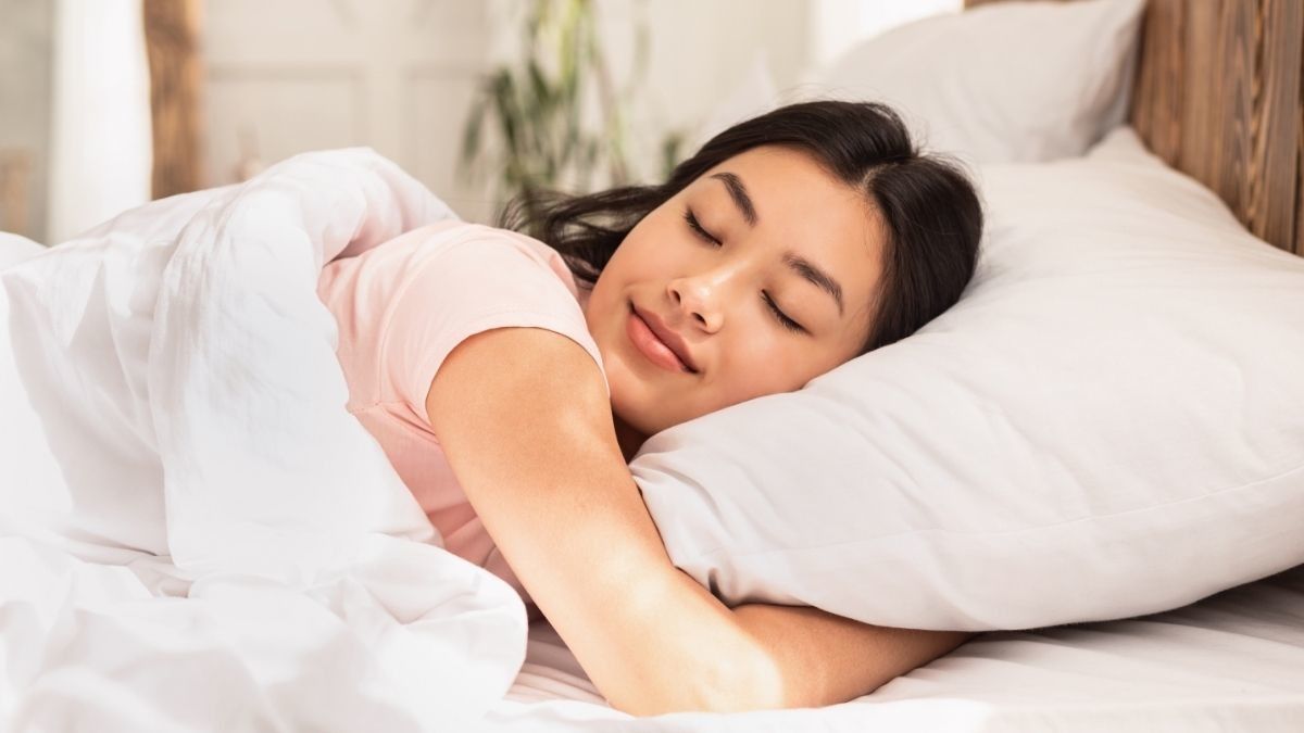 Tips Tidur Tetap Nyaman untuk Penderita Penyakit GERD