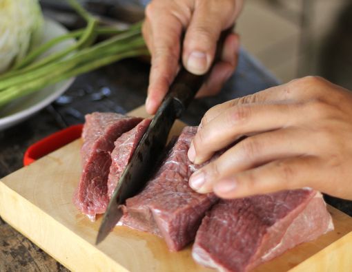 Cara Sehat Mengolah Daging Kurban Saat Iduladha