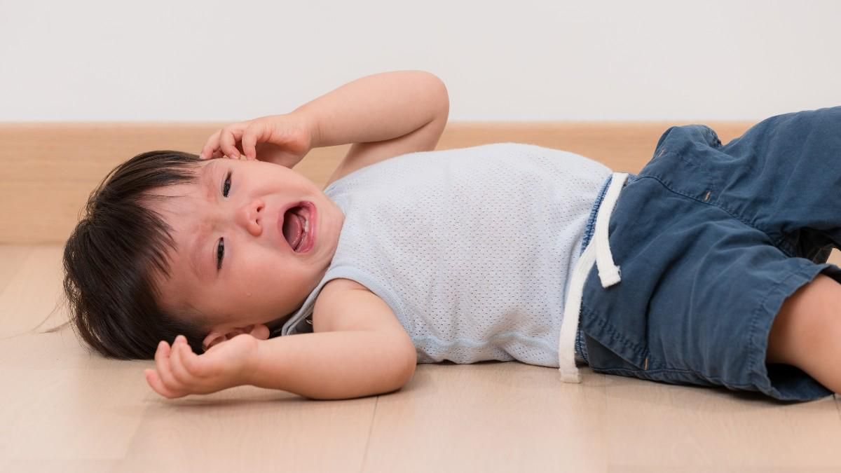Mitos Tentang Bayi Jatuh 7 Kali, Haruskah Dipercaya?