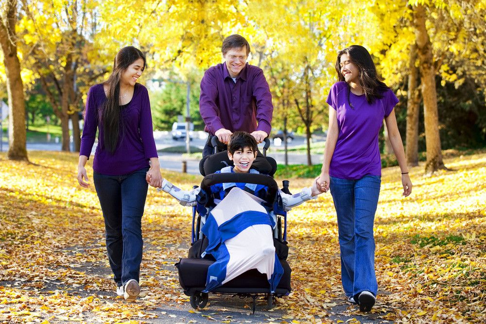Kiat Membantu Anggota Keluarga yang Mengidap Penyakit ALS
