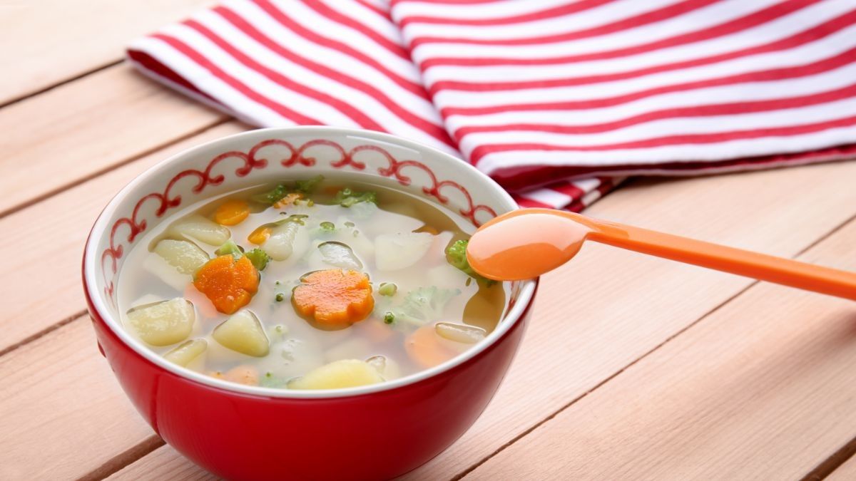 Kaldu untuk MPASI: Manfaat, Bahan, dan Cara Membuatnya