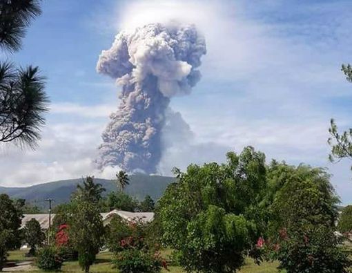 Gunung Soputan Meletus, Waspada Dampak Abu Vulkanik