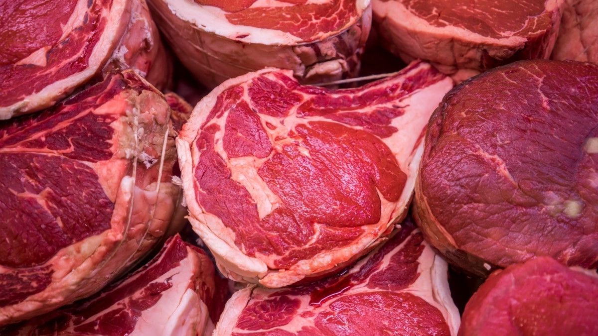 Benarkah Daging Merah Bisa Turunkan Kesuburan Pria?