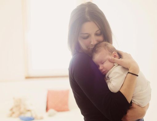 Bayi Sehat Berkat Skin to Skin Contact