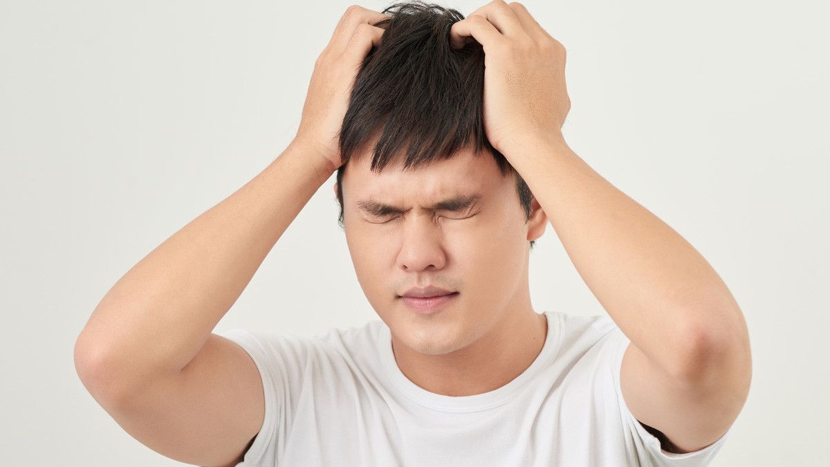 Atasi Sakit Kepala Kronis dengan Cara Ampuh Ini