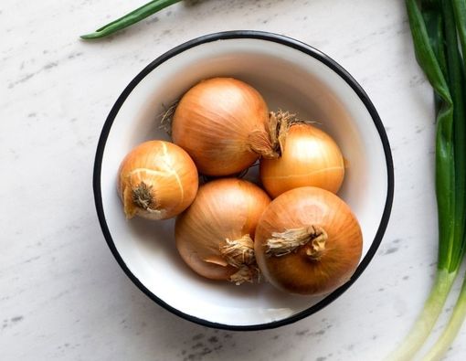 Meletakkan Bawang Bombay di Ruangan Bisa Mengatasi Flu, Benarkah?