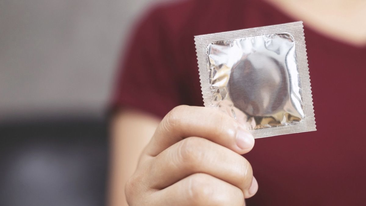 Benarkah KB Bisa Turunkan Risiko Kanker Serviks?