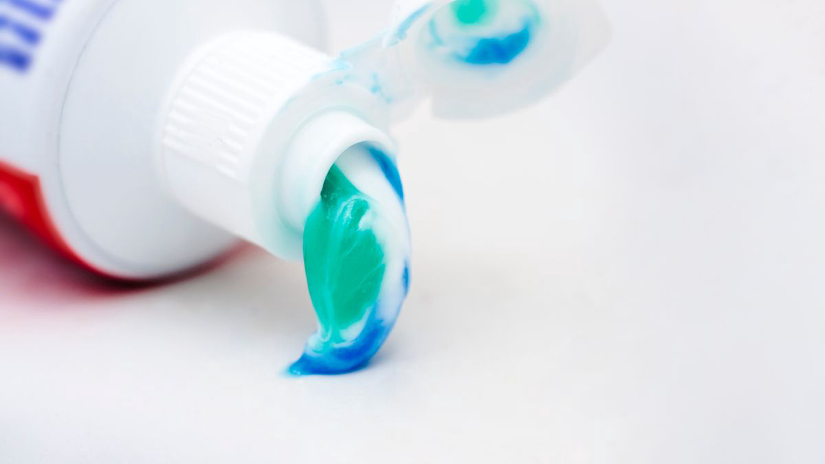 Hati-hati, Ini 8 Bahaya Sering Menelan Pasta Gigi