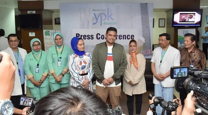 Kahiyang Ayu Melahirkan Secara Caesar