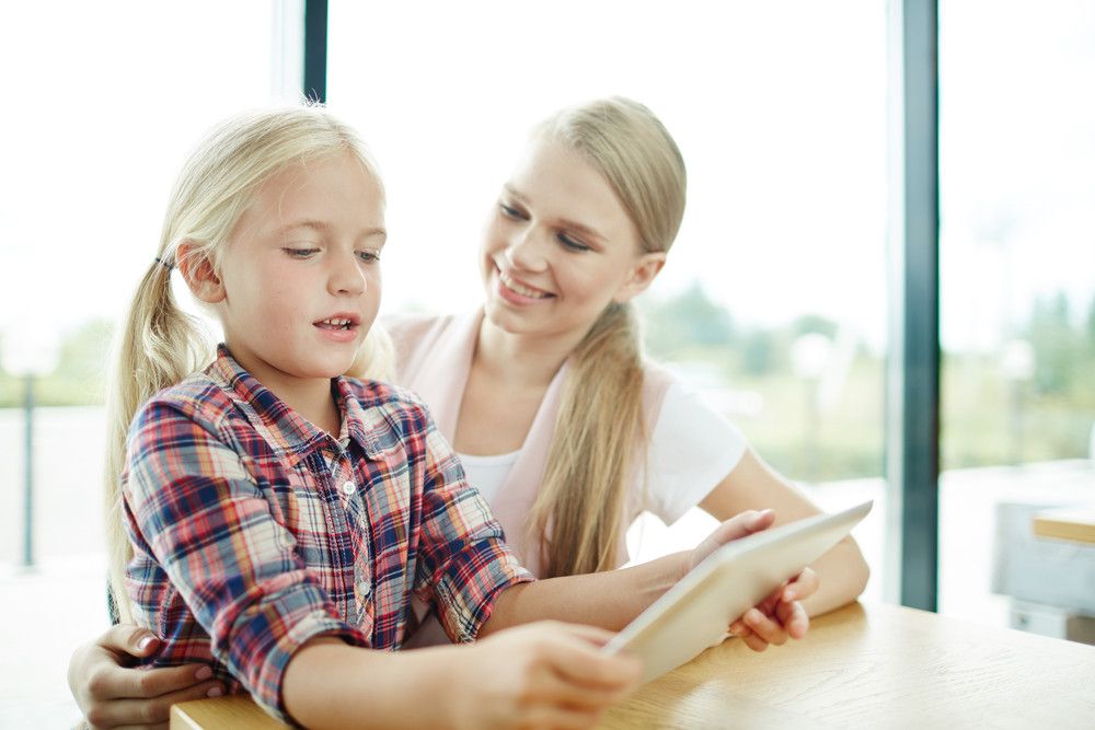 Lakukan 3 Hal Ini Saat Anak Ingin Mengakses Media Sosial