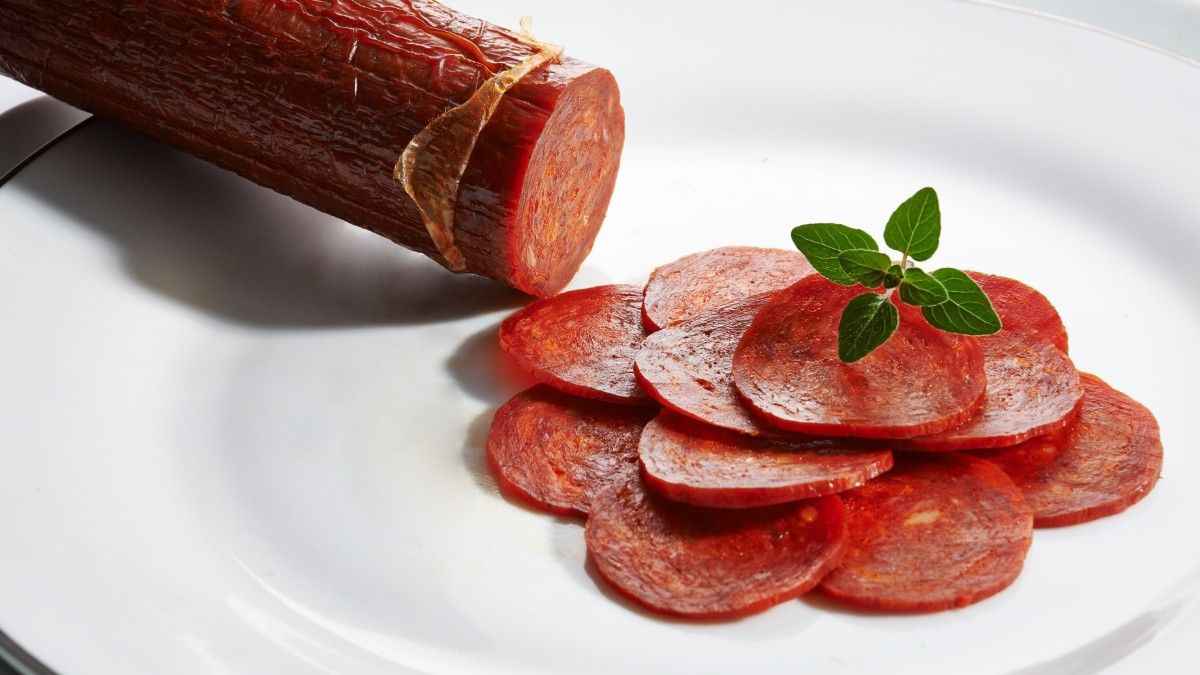 Ibu Hamil Makan Pepperoni, Amankah untuk Kesehatan Janin?