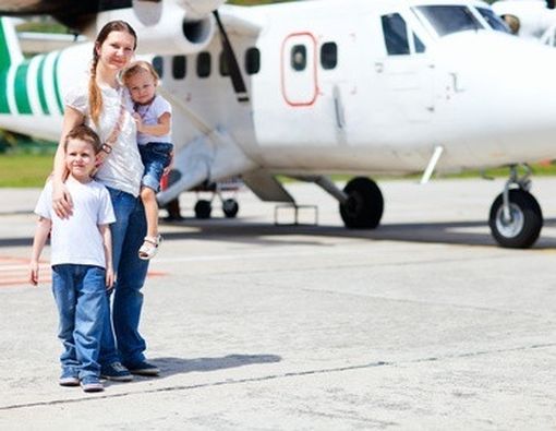 Tips Perjalanan Udara Bersama Bayi