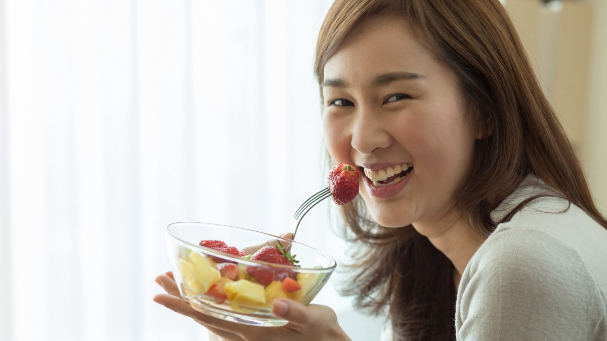 Deretan Buah Pemutih Gigi Alami yang Patut Dicoba