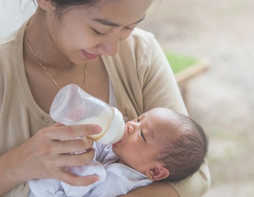 Bahaya Dot bagi Kesehatan Gigi Anak