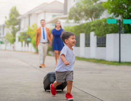 Tips Mempersiapkan Makanan Si Kecil saat Liburan