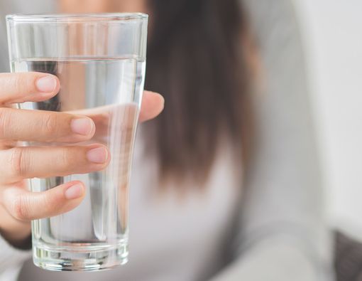 Air Minum Anda Sehari-hari Sebabkan Diare, Kok Bisa?