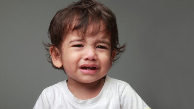 Tips agar Anak Tak Rewel Usai Vaksin Difteri