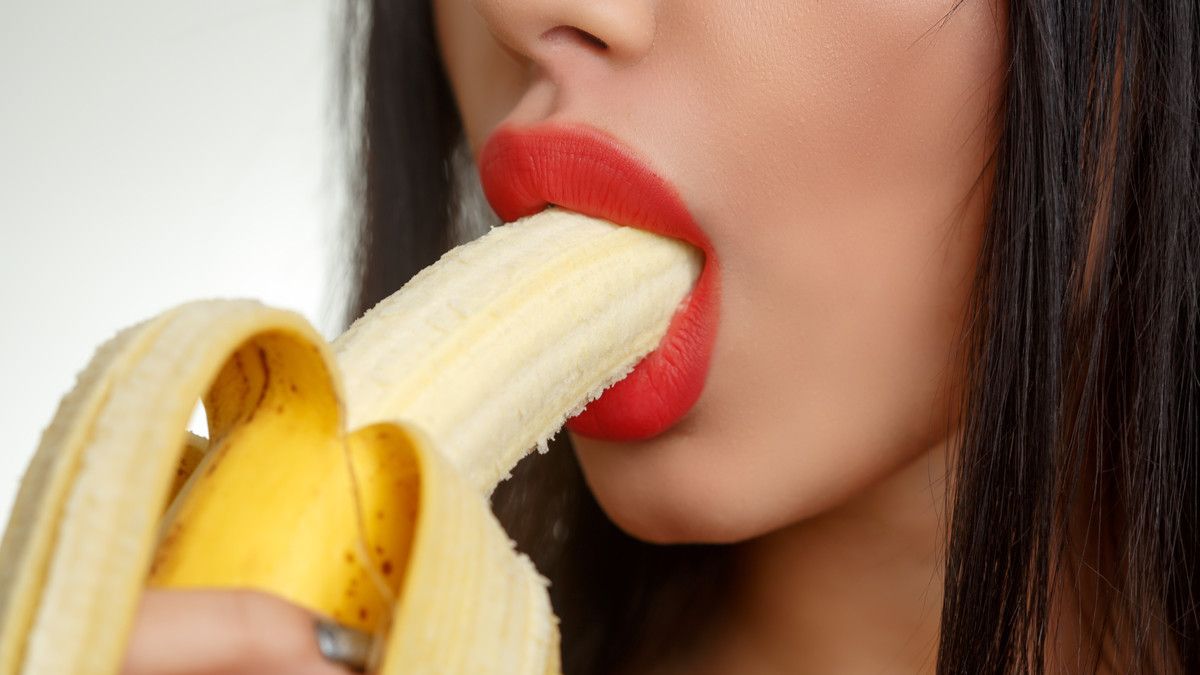 Menelan Sperma Bisa Sebabkan Sakit Perut? Ini Faktanya