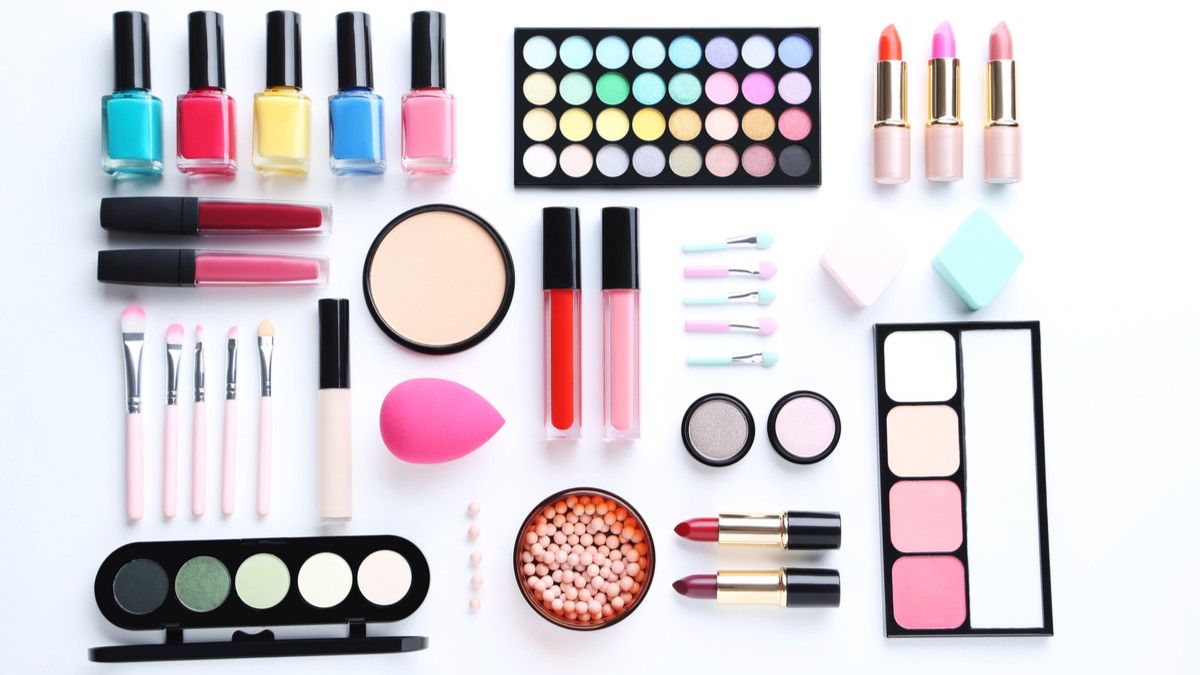 Aneka Makeup