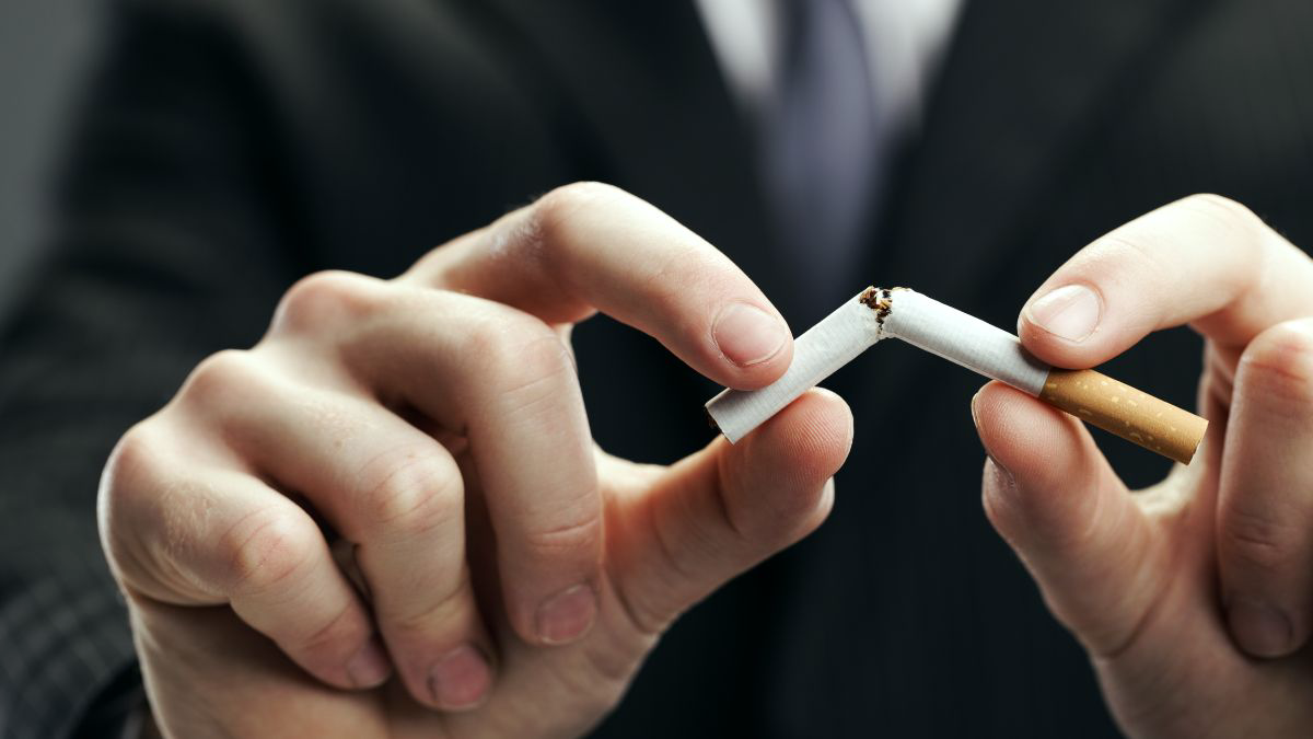 Berhenti Merokok, Mereka yang Berjuang Lepas dari Belenggu Candu Rokok