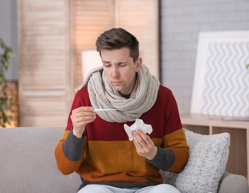 Mengapa Banyak Orang Jatuh Sakit Setelah Lebaran?