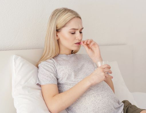 Amankah Ibu Hamil Minum Aspirin?