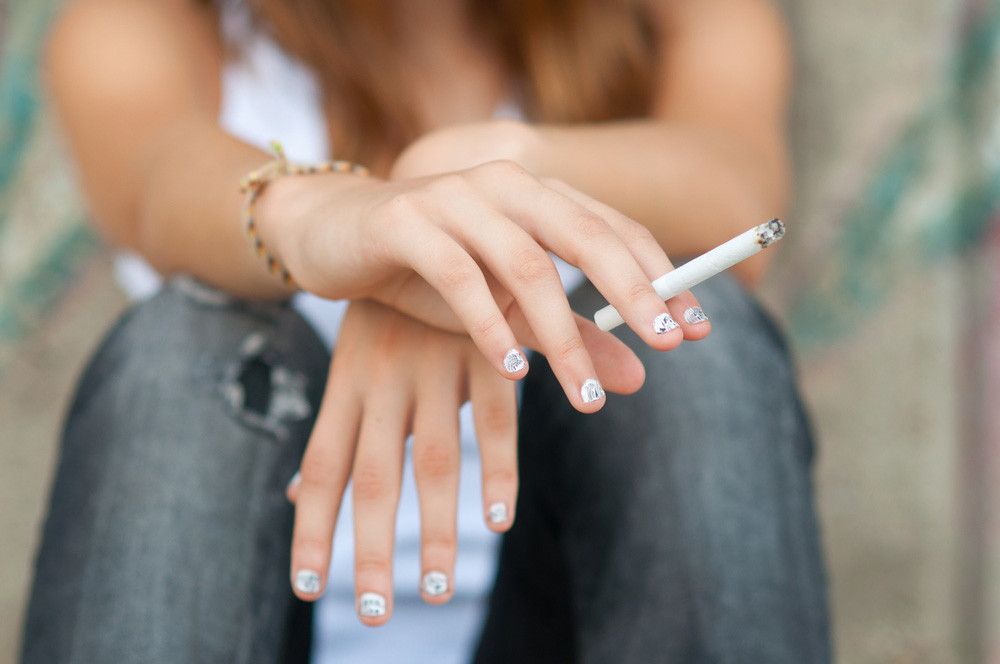 10 Kebiasaan Buruk Perusak Kulit