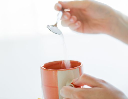 Minuman Manis Saat Sahur, Kawan atau Lawan?