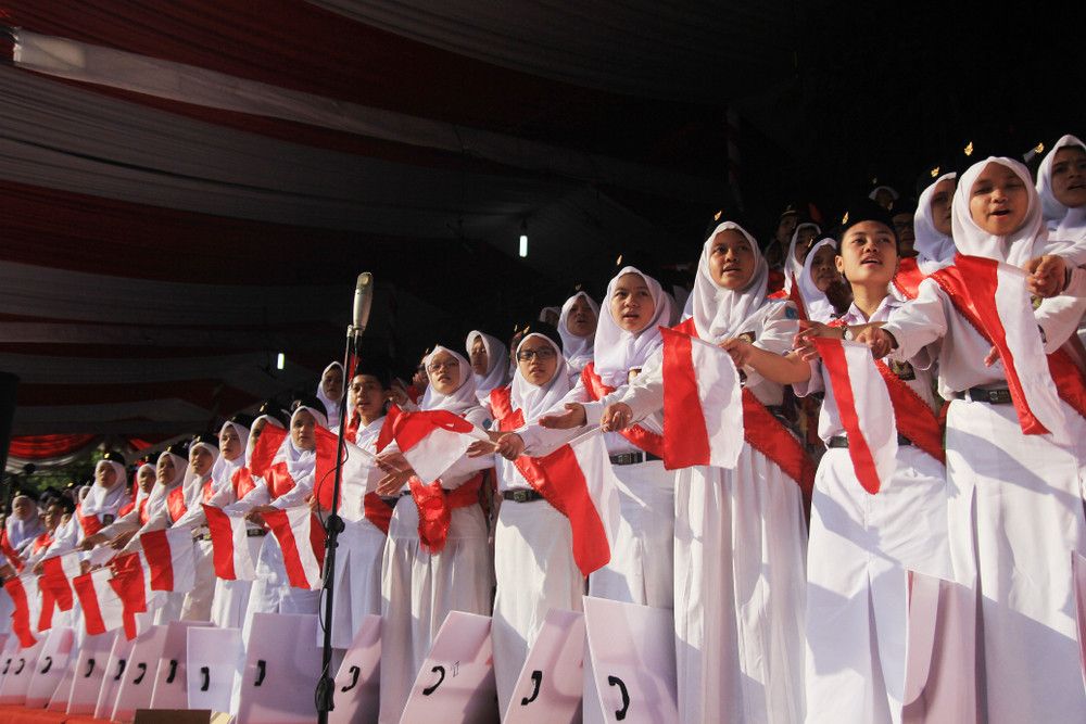 Tips Hindari Badan Lemas Saat Upacara 17 Agustus