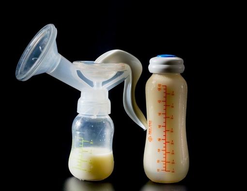 Seorang Perempuan Hasilkan ASI dari Ketiak, Ini Penyebabnya