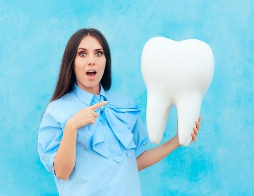 Gigi Bungsu Baru Tumbuh Saat Dewasa, Apa Penyebabnya?