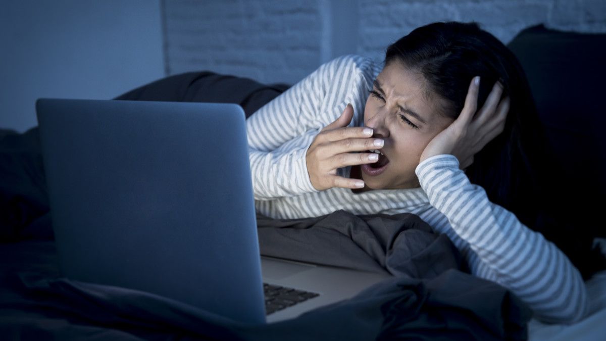 Warna Cahaya Lampu yang Baik untuk Tidur