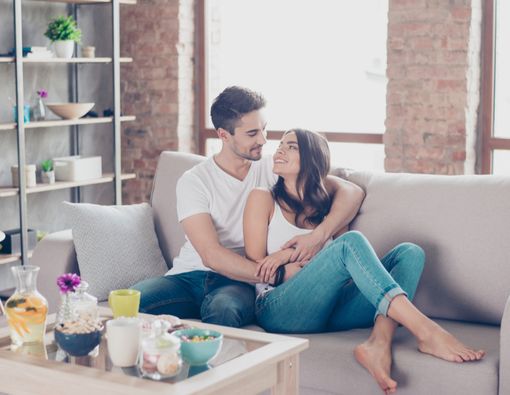 Kiat Berhubungan Seks Saat Hamil Muda