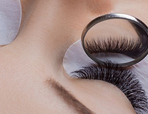 Rutin Eyelash Extension, Adakah Dampaknya bagi Kesehatan?