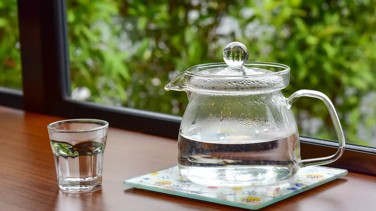16 Manfaat Minum Air Hangat yang Jarang Diketahui