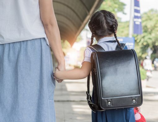 Manfaat Bunda Bergaul dengan Orang Tua Murid di Sekolah
