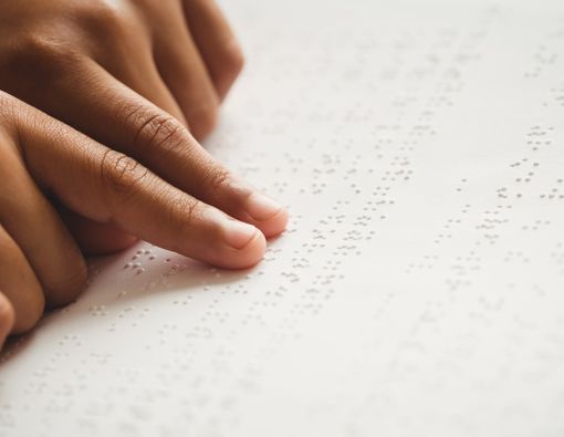 Perlu Tahu, Ini Peran Huruf Braille dalam Membantu Tuna Netra