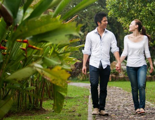 5 Cara Alami Tingkatkan Kesuburan