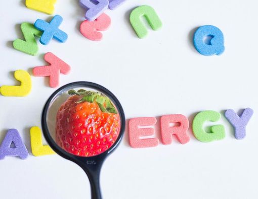 Menelisik Perbedaan Alergi dan Intoleransi Makanan