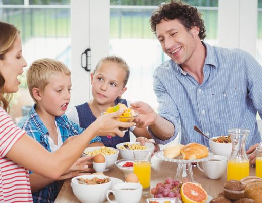 Rasakan Manfaat Sarapan dengan Panduan Nutrisi Ini