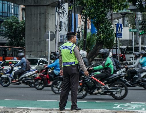 Pak Polisi, Ini 5 Tips Bebas Sakit Kepala untuk Anda
