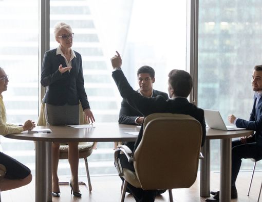 Kenali Tipe Atasan yang Tak Baik untuk Kesehatan Anda