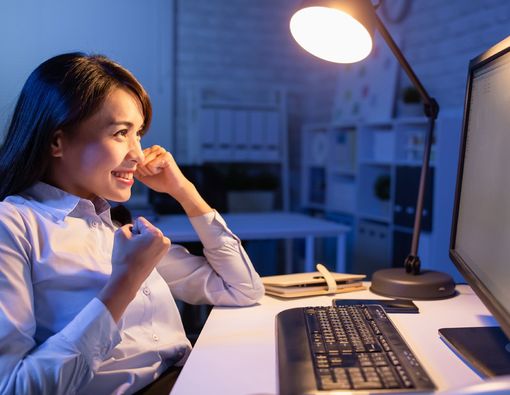 Makanan Penambah Stamina agar Tetap Bugar Saat Lembur