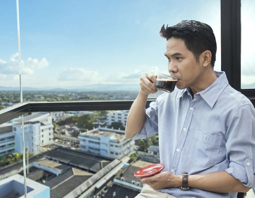 Tetap Mengantuk Usai Minum Kopi, Kenapa?