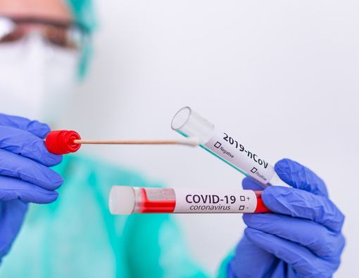 Bocah 1,5 Tahun Tewas Setelah Alat Tes Swab COVID-19 Patah di Hidung