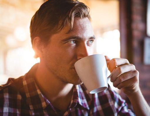 Berapa Lama Kopi Membuat Anda Terbangun?