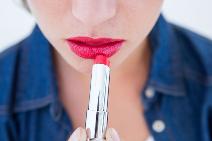 5 Benda Milik Wanita yang Tak Boleh Dipinjamkan