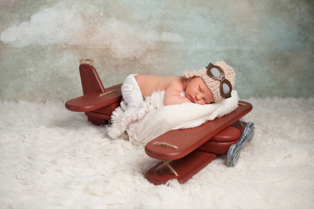 Usia Berapa Bayi Boleh Naik Pesawat?